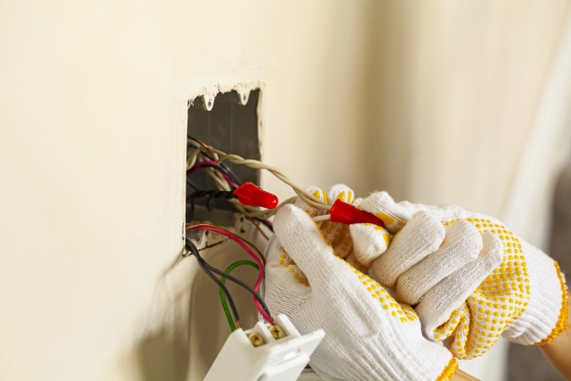Eletricista residencial para resolver problemas elétricos imprevistos