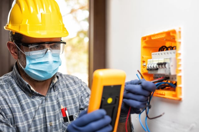 Eletricista residencial para resolver urgências elétricas